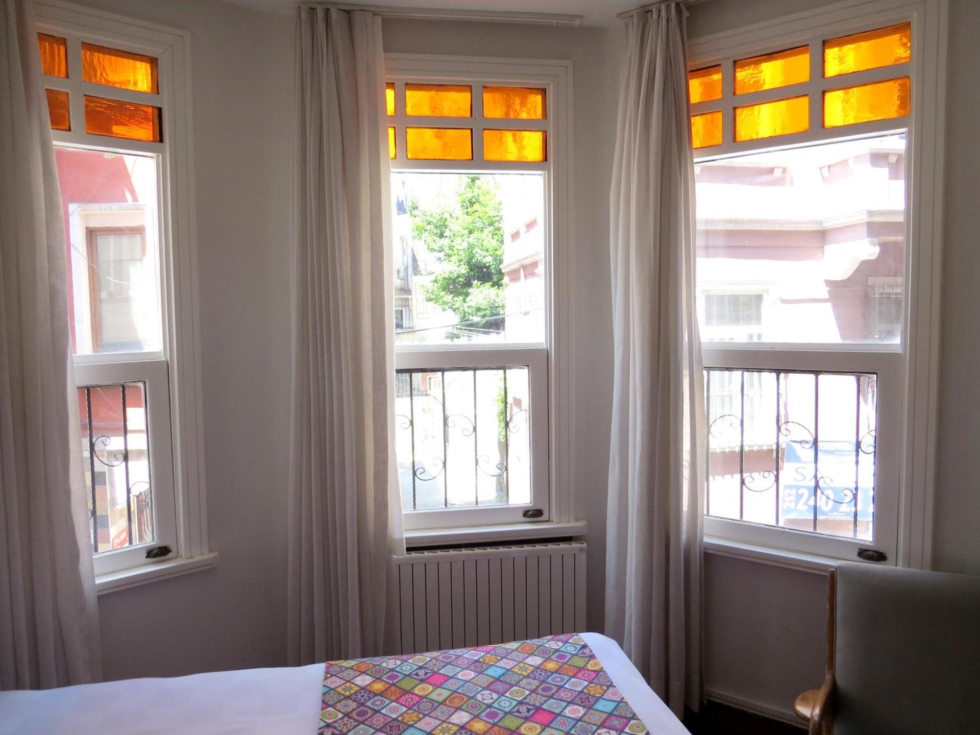 Istanberry - Pera Apartments Istanbul Ngoại thất bức ảnh